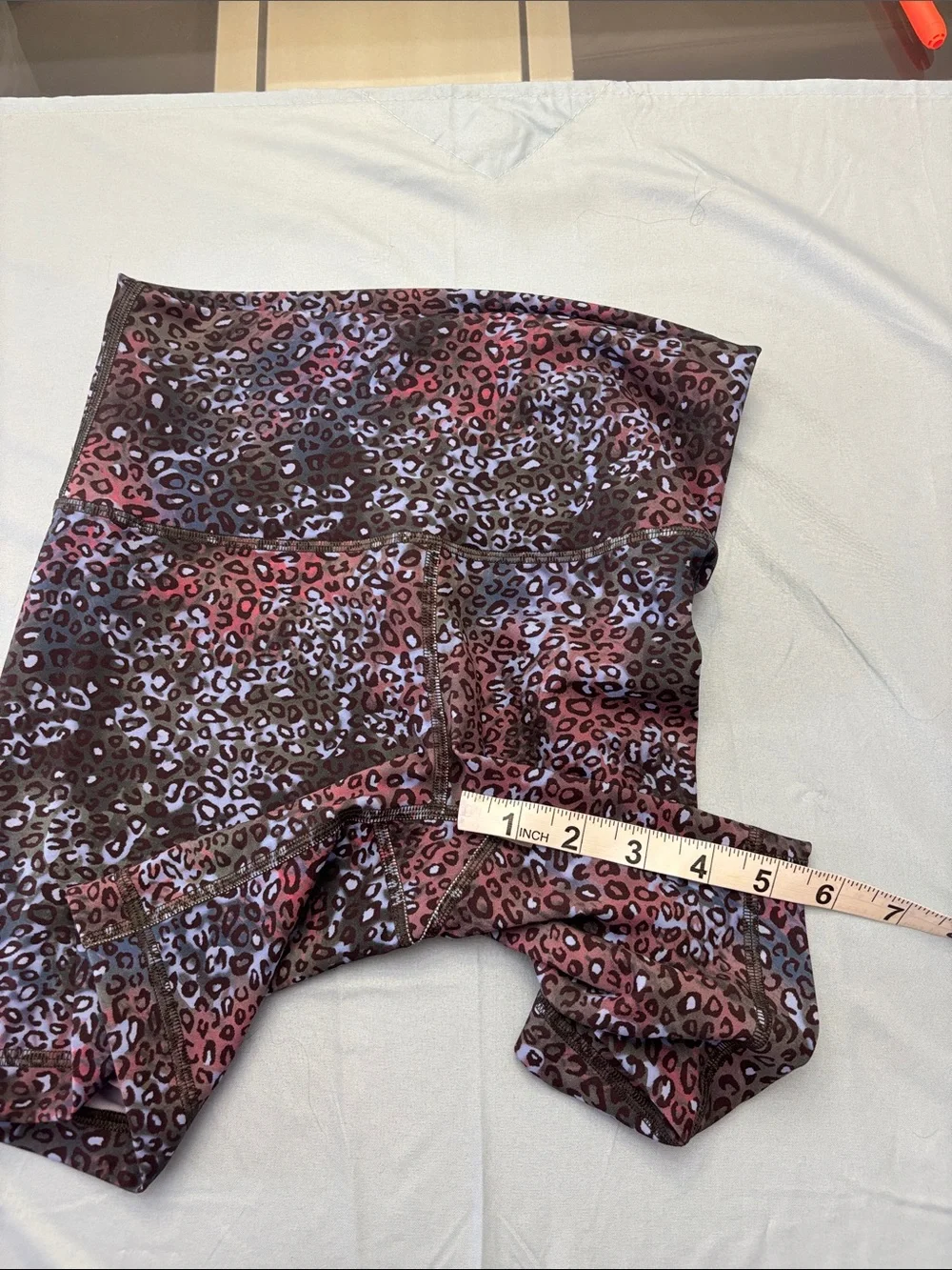 Lulu lemon Leopard Print High-Waist Biker Shorts - Purple, green and rust